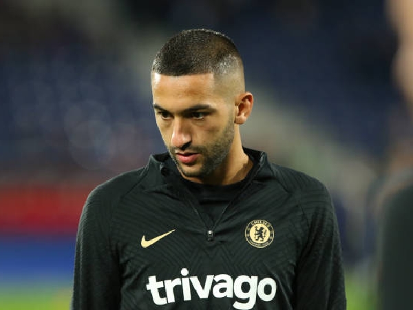 Hakim Ziyech batal pindah ke Paris Saint-Germain