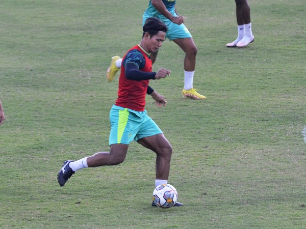 Bek Persib, Achmad Jufriyanto