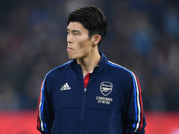 Bek kanan Arsenal, Takehiro Tomiyasu