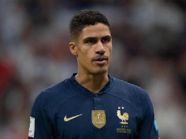 Mundur Dari Timnas Prancis, Raphael Varane Dikritik Jerome Rothen