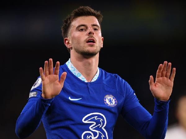 Mason Mount belum mau memperpanjang masa tinggalnya di Chelsea