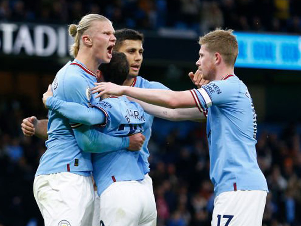 Pemain Manchester City.