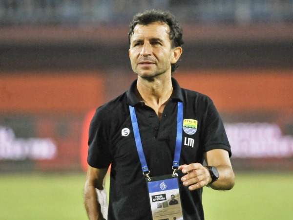 Pelatih Persib, Luis Milla
