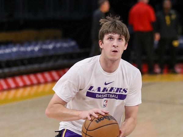 Austin Reaves bangga bisa terus dipertahankan Lakers.