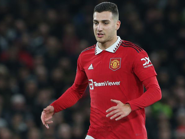 Bek kanan Manchester United, Diogo Dalot.
