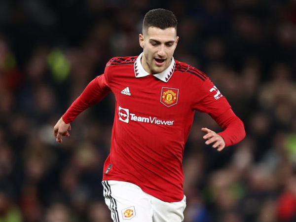 Bek kanan Manchester United, Diogo Dalot.