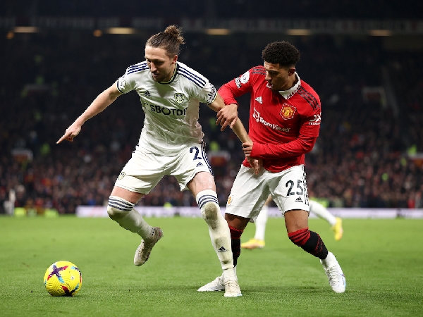 Stan Collymore Beri Saran Pada Erik ten Hag Soal Jadon Sancho