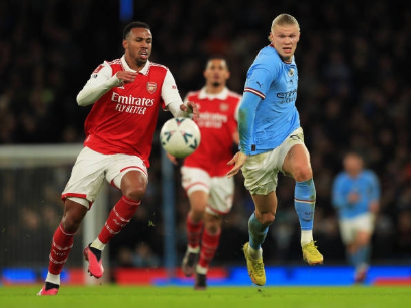 Arsenal akan menjamu Manchester City di Emirates Stadium