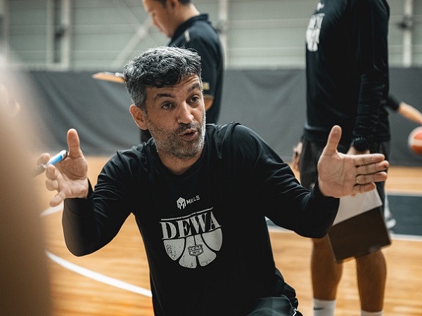 Pelatih Dewa United Banten, Maximiliano Enrique Seigorman.