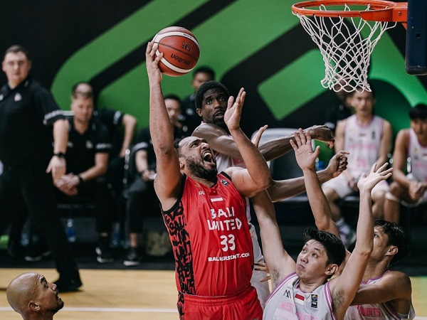 Kemenangan Bali United atas West Bandits buat Anthony Garbelotto puas.