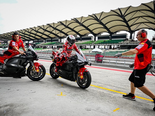 Hasil tes pramusim Sepang belum puaskan Davide Tardozzi.