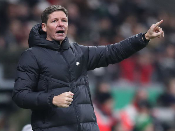 Manajer Eintracht Frankfurt, Oliver Glasner.