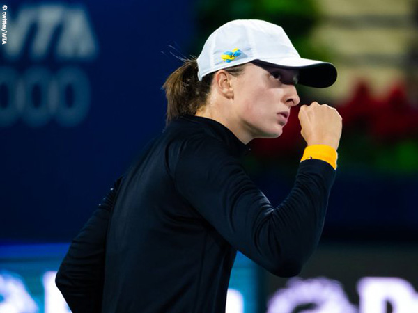 Jumpa Di Dubai, Iga Swiatek Masih Terlalu Tangguh Bagi Leylah Annie Fernandez