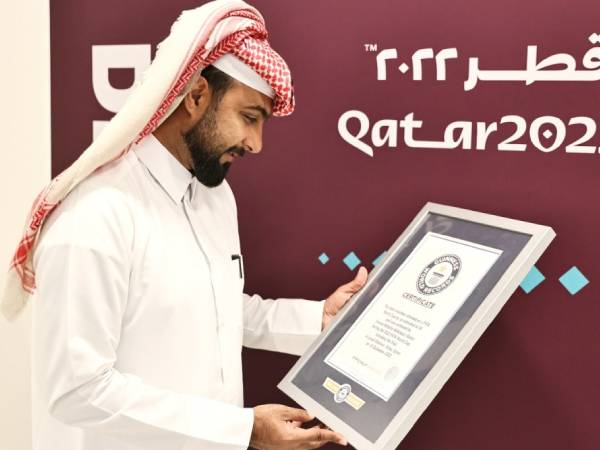 Orang Qatar Diganjar Rekor Guinness untuk Piala Dunia 2022