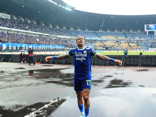 Persib akan hadapi Barito Putera tanpa Nick Kuipers, Ricky Kambuaya dan Ciro Alves