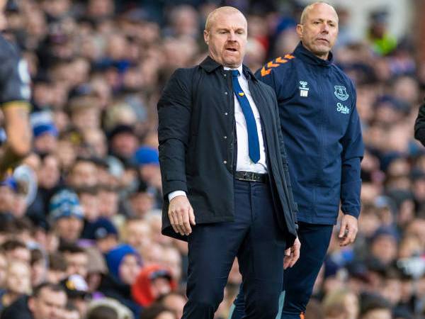 Sean Dyche Ingin Everton Lebih Positif di Area Penalti