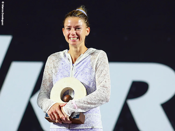 Camila Giorgi Pulang Dari Merida Open Dengan Trofi Kemenangan