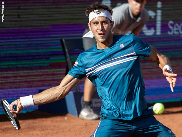 Kesampingkan Persahabatan, Tomas Martin Etcheverry Karamkan Francisco Cerundolo Di Santiago