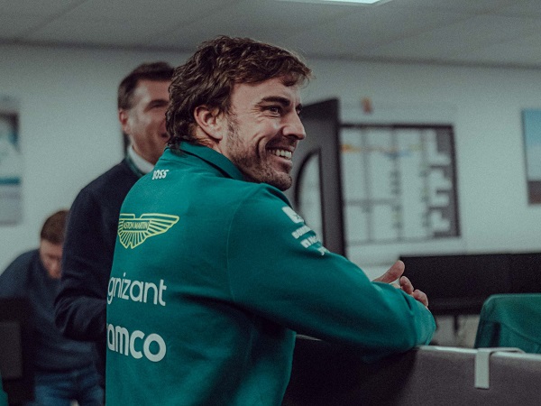 Fernando Alonso makin percaya diri dengan kecepatan Aston Martin.