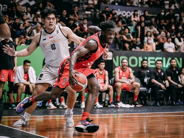 Anthony Garbelotto puji semangat anak asuhnya saat menang tipis dari Bima Perkasa.