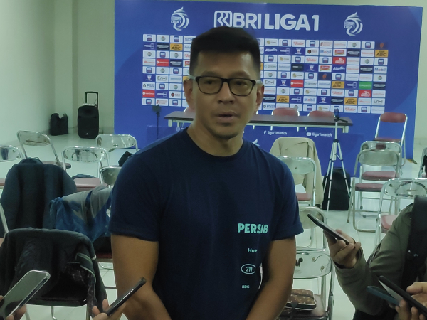 Direktur Persib, Teddy Tjahjono