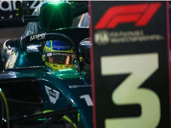 Pebalap Aston Martin, Fernando Alonso. (Images: Getty)