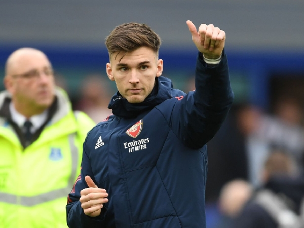 Posisi Kieran Tierney digusur Oleksandr Zinchenko di Arsenal