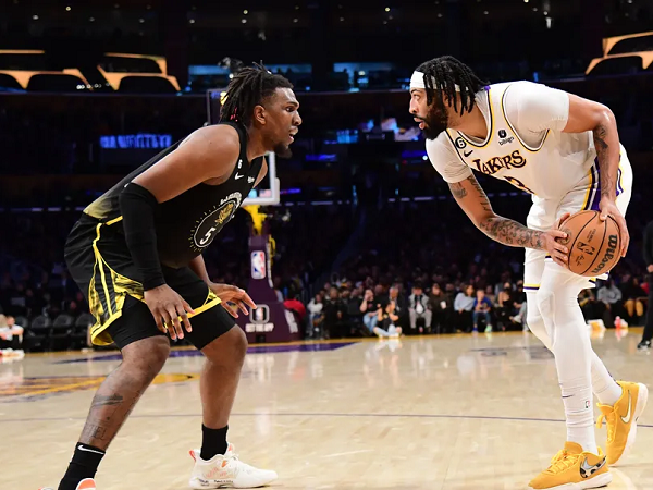 Golden State Warriors gagal bendung laju dari Los Angeles Lakers.