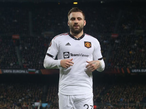 Bek kiri Manchester United, Luke Shaw.