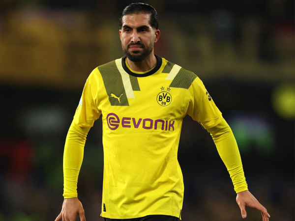 Gelandang Borussia Dortmund, Emre Can.