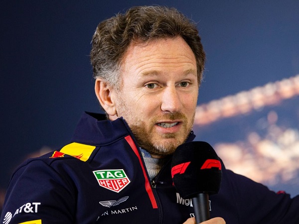 Kemenangan di GP Bahrain tak buat Christian Horner besar kepala.