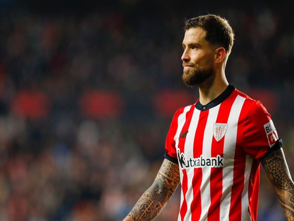 Defender incaran Atletico Madrid