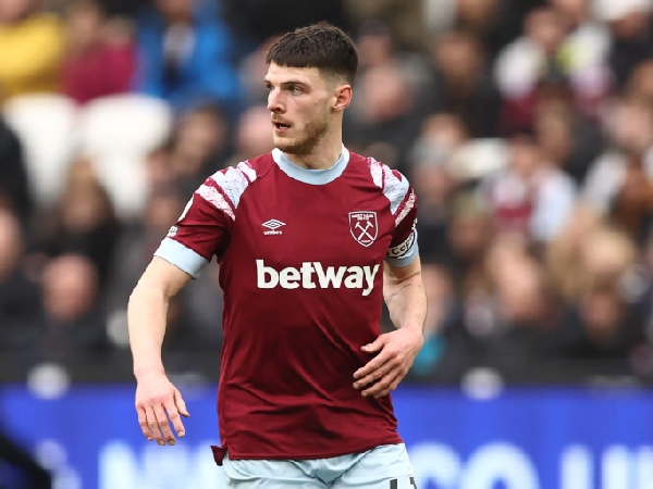 Declan Rice dikaitkan dengan Chelsea dan Arsenal