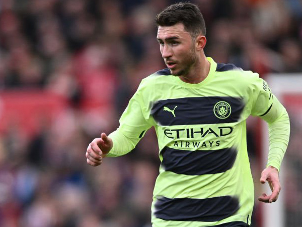 Bek Manchester City, Aymeric Laporte.