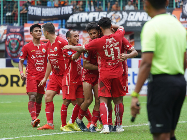 Persija Jakarta dituntut segera bangkit