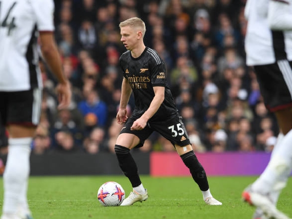 Oleksandr Zinchenko membantu Arsenal mengalahkan Fulham