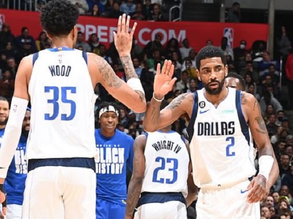 Point guard Dallas Mavericks, Kyrie Irving.