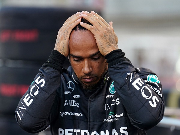 Mercedes mulai siapkan diri andaikan Lewis Hamilton hengkang.
