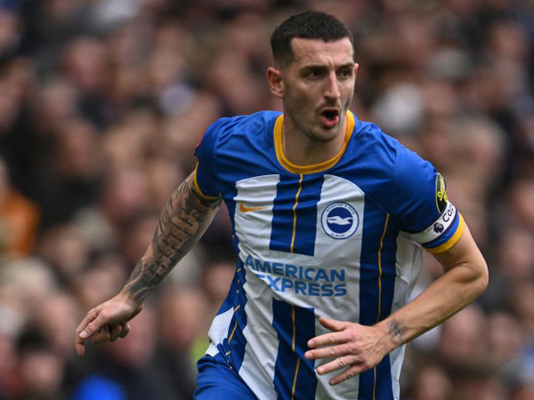 Kapten Brighton & Hove Albion, Lewis Dunk.