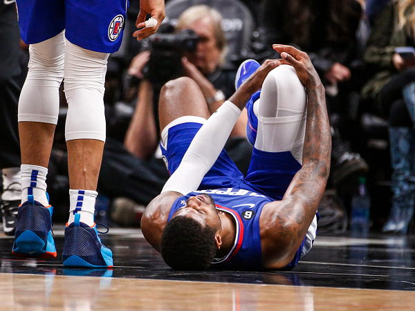 Paul George kemungkinan absen 2-3 pekan karena cedera lutut.