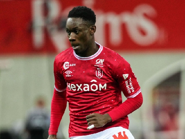 Folarin Balogun membuktikan ketajamannya bersama Reims