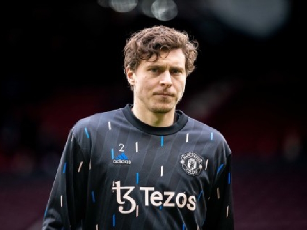 Victor Lindelof Isyaratkan Ingin Tinggalkan Man United