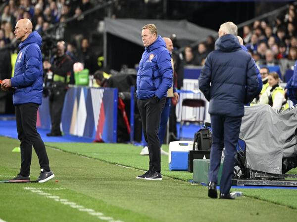 Ronald Koeman menyebut Timnas Belanda tampil begitu medioker, saat dibantai 0-4 oleh Prancis di kualifikasi EURO 2024 dini hari tadi (25/3) / via AFP