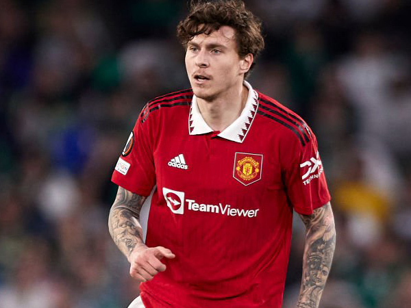 Bek Manchester United, Victor Lindelof.