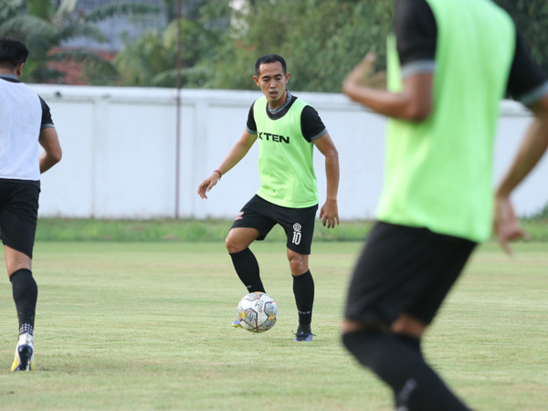 Gelandang senior Madura United, Slamet Nurcahyo