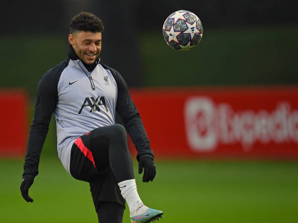 Segera Tinggalkan Liverpool, Alex Oxlade-Chamberlain Ditaksir Newcastle?