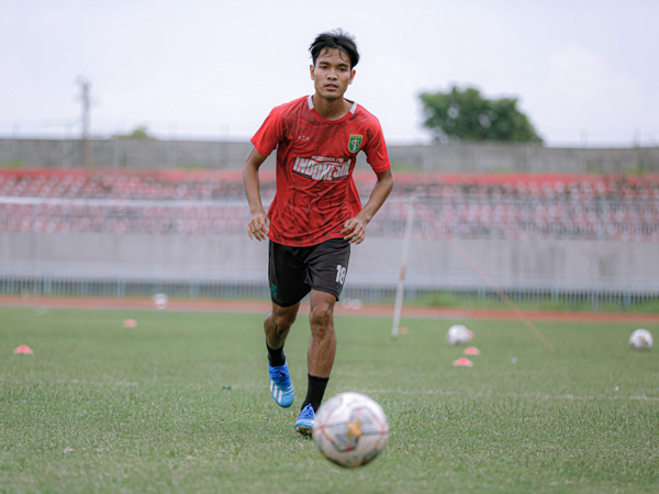 Gelandang Persebaya Surabaya, Brylian Aldama