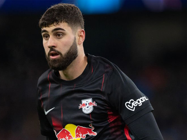 Bek tengah RB Leipzig, Josko Gvardiol.