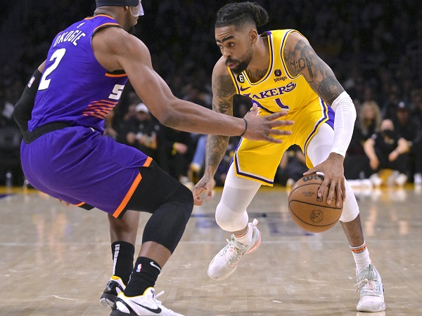 D'Angelo Russell berpotensi comeback di laga tandang versus Bulls.