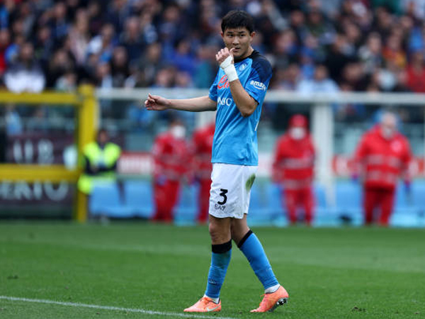 Liverpool Tertarik dengan Kim Min-jae, Manchester United Dapat Rival Baru